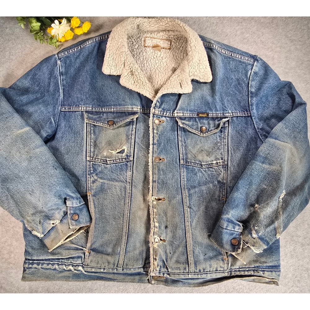 Vintage Wrangler Sherpa Lined Denim Distressed Jacket Mens XXL USA Made Coat